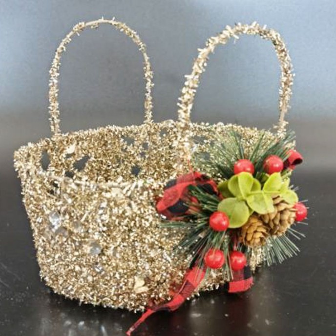  XMAS CHAMPAGNE BASKET WITH BERRIES 21X15X19CM 
